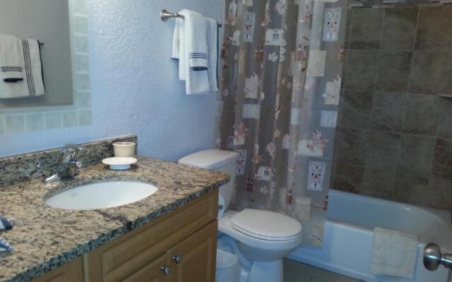 1+1 Large condo Sarasota