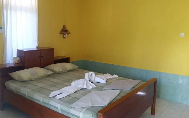 Mas Bungalows