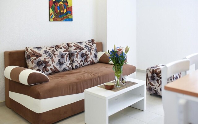 Awesome Apartment in Makarska With Wifi and 1 Bedrooms