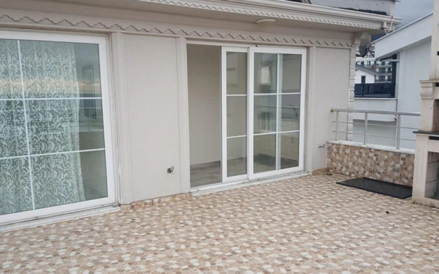 Luxury Villa 50 m to Beach in Cinarcik