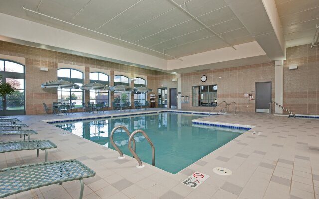 Doubletree by Hilton Pleasant Prairie Kenosha
