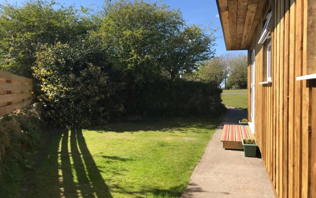 Woodpecker Glamping Cabin