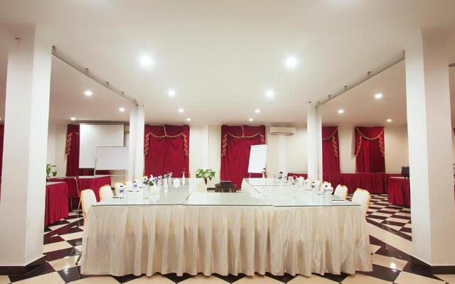 F Hotel Jakarta