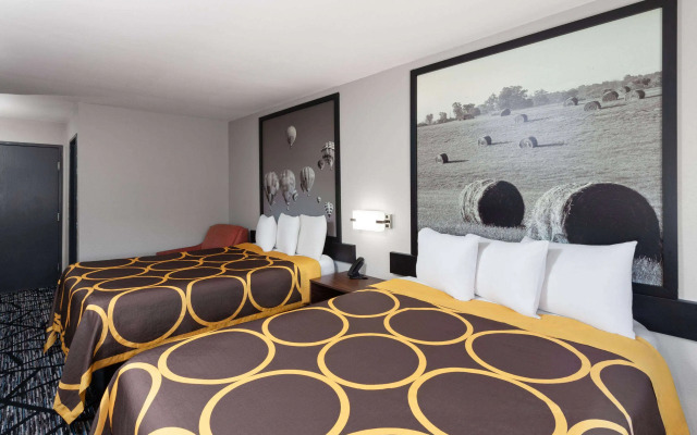 Super 8 by Wyndham Olney