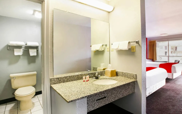 OYO Hotel Texarkana North Heights AR Hwy I-30