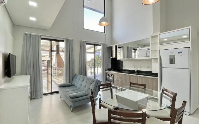 180 - Lindo apartamento com 02 suítes em Mariscal