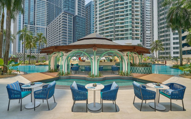 Renaissance Kuala Lumpur Hotel & Convention Centre