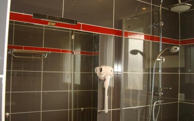 Gîte Dhuizon, 4 pièces, 6 personnes - FR-1-491-204
