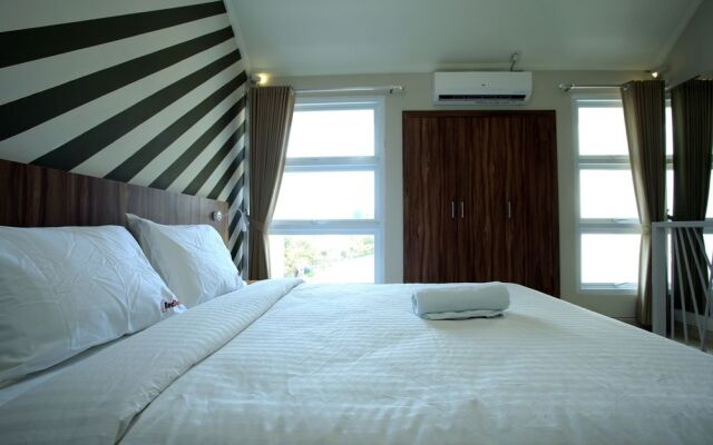 RedDoorz Near Canggu Club