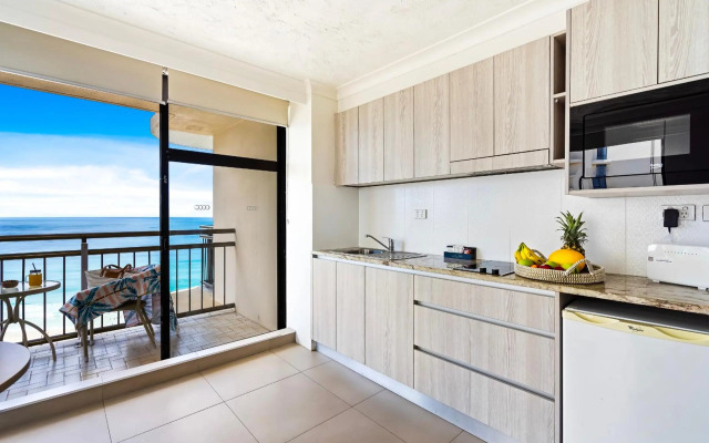 Beachcomber Surfers Paradise