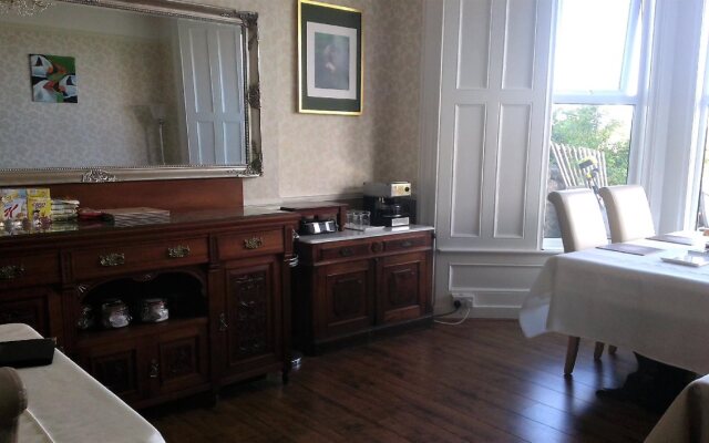 Min y Don Guest House 5 Gold