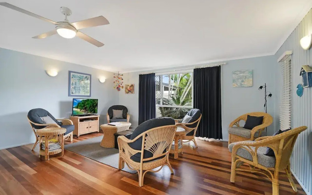 Allamanda Sands - 23 Oriole Avenue