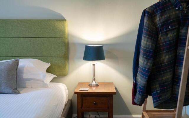 Spacious - 3 Storey Apartment - Central Ambleside - Outstanding Views