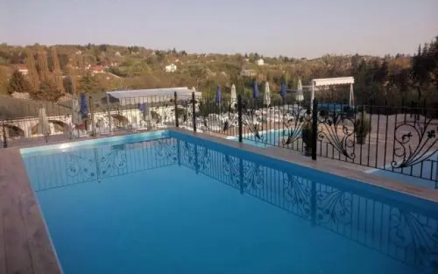 Apartments Sunčani Breg Vrdnik