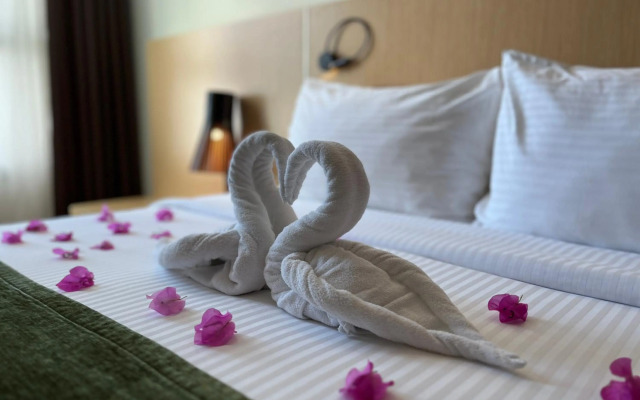 Starcity Hotel & Condotel Beachfront Nha Trang