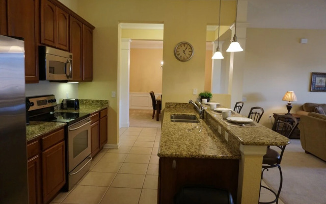 Universal Studio's Area Apt by CozyKey