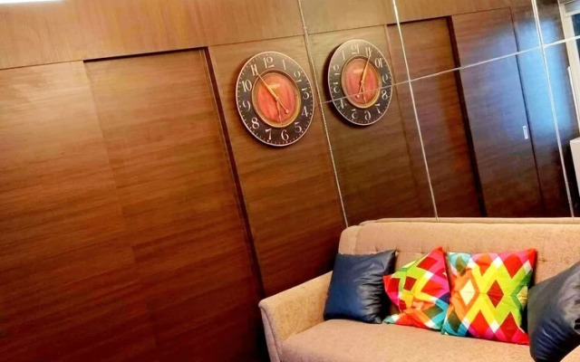 Air Residence Makati Elegant Design WiFi