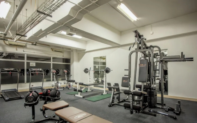 Genius Jakarta - Gading Greenhill Apt