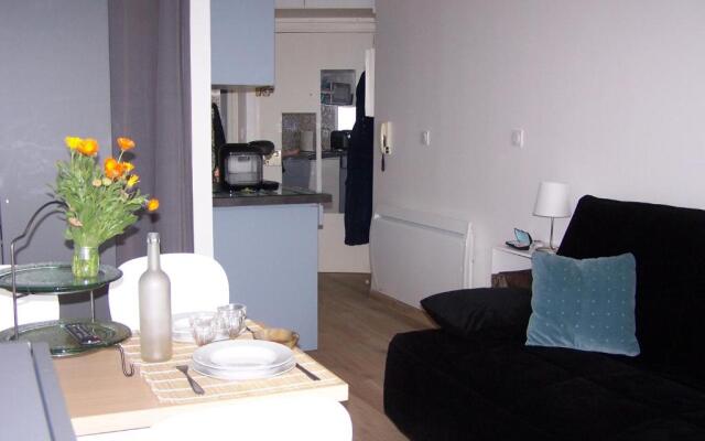 STUDIO à 200 mètres de la plage