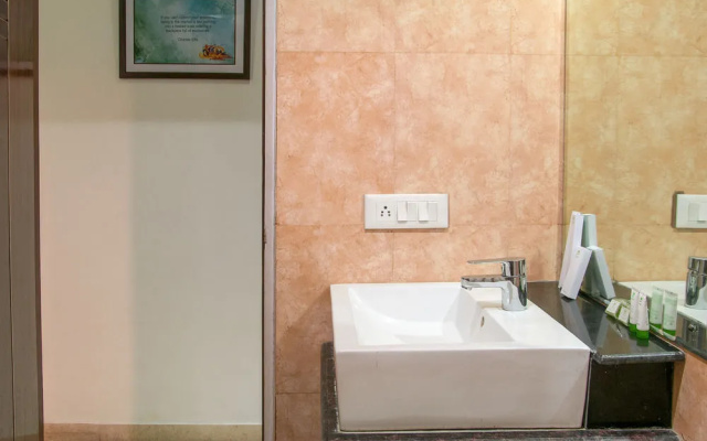 Rg Corporate Suites