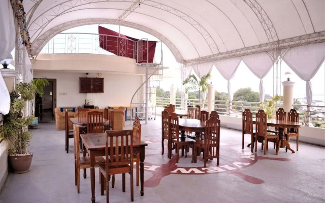 Zen Rooms Baywalk Palawan