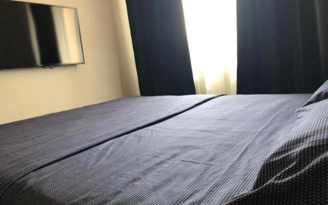 LUXURY APARTMENT III g