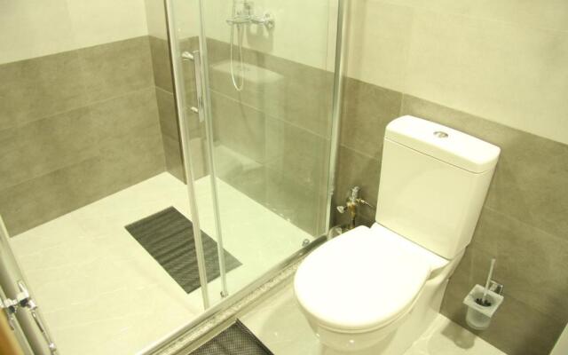 Batumi Hotel R&M