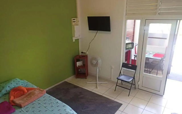 Super Studio en résidence face à la plage