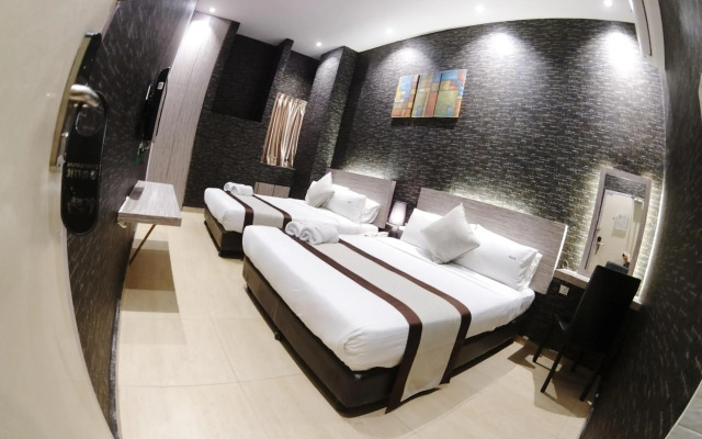HereHotel