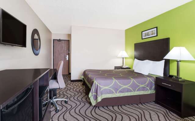 Super 8 by Wyndham Tappahannock VA