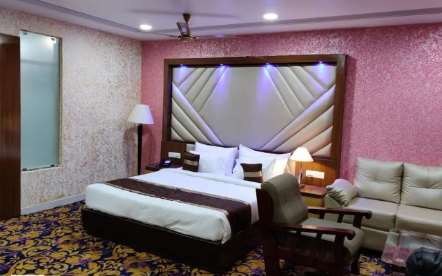 Hotel Vishnu Empire