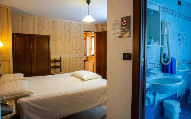 Hotel Santa San