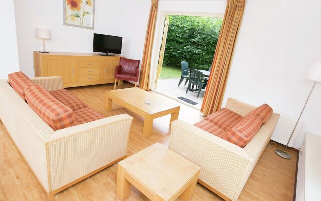 Detached Forest Villa With Dishwasher, Located in De Veluwe