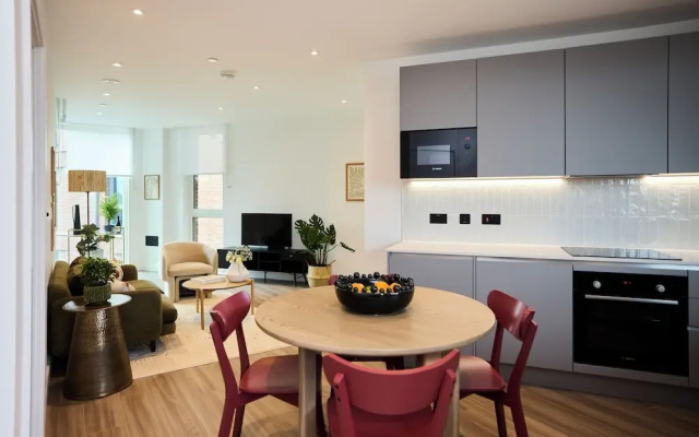 The Tottenham Place - Stylish 1bdr Flat With Balcony