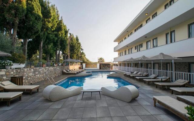Sunny day's Hotel Apartments