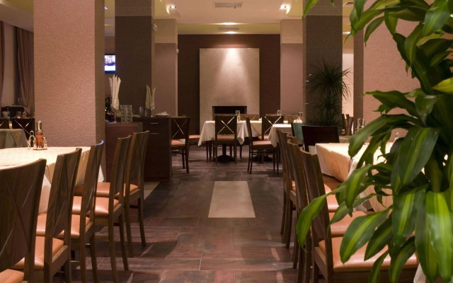 Murite Club Hotel