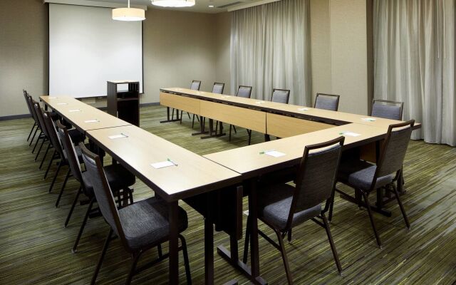 Courtyard Pittsburgh Airport Settlers Ridge