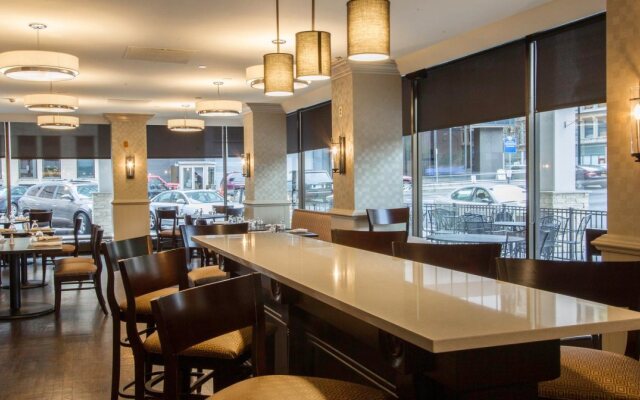 Wyndham Rochester Downtown