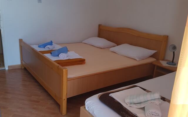 Apartments Teo i Ivana