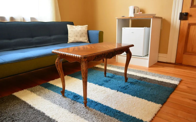 Wood Residence Hotel Boutique