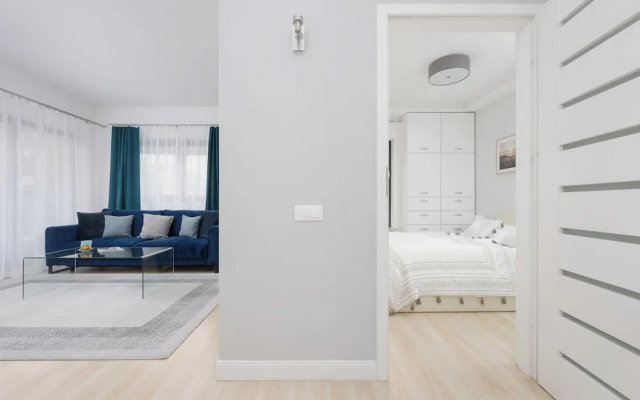 Nad Brzegiem Wisły Warszawa by Renters