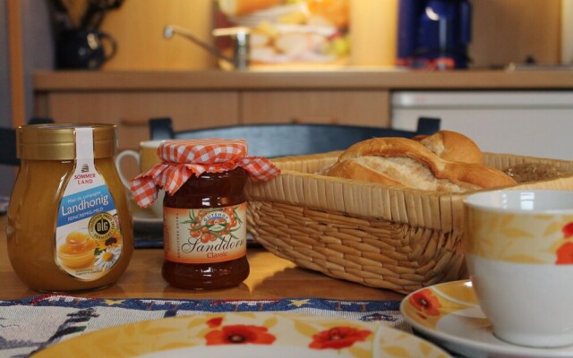 Comely Apartment in Kühlungsborn With Garden