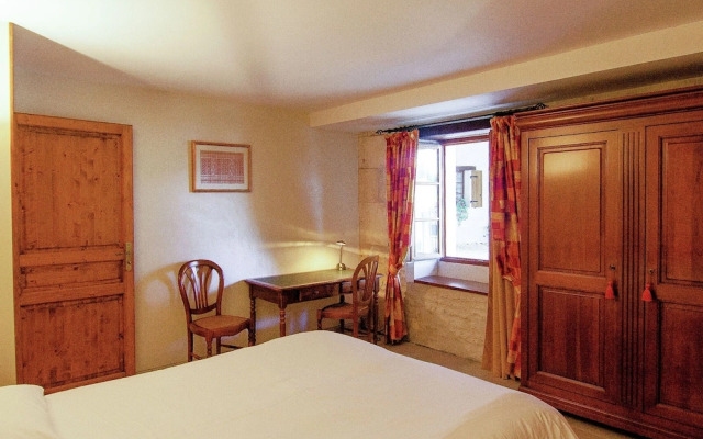 Luxury Apartment With Terrace, Sauna, Tennis, Pool