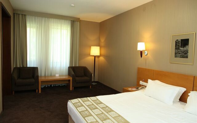 Grand Admiral Resort & SPA