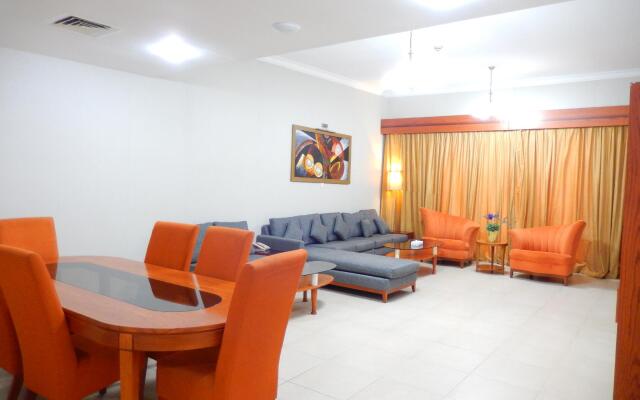 Wescott Plaza Hotel Apartment
