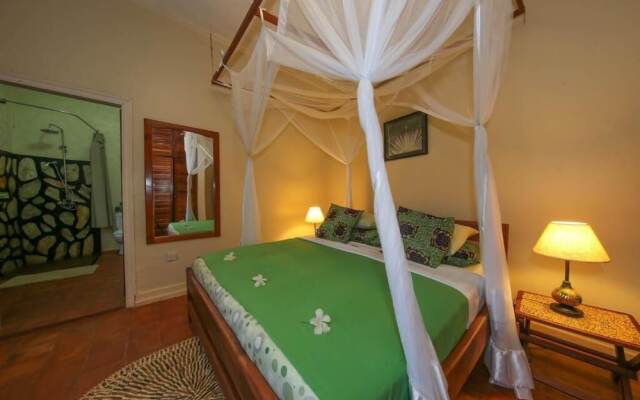 Papyrus Guest House