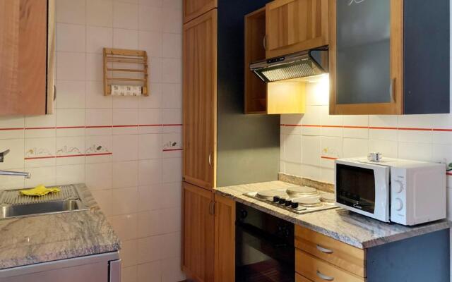 Mountain apartment in an authentic courtyard