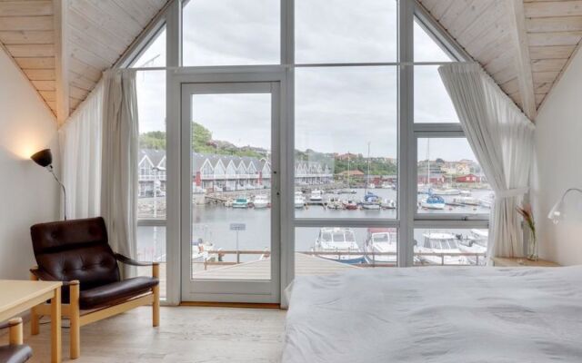 "Jirina" - 10m from the sea in Bornholm