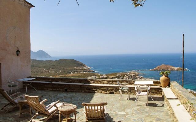 House With in Centuri With Wonderful sea View Furnished G