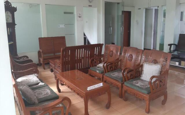 OYO 3749 Hotel Global Inn Syariah